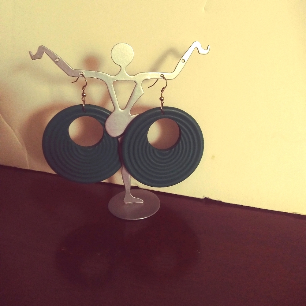 Earrings (C30)